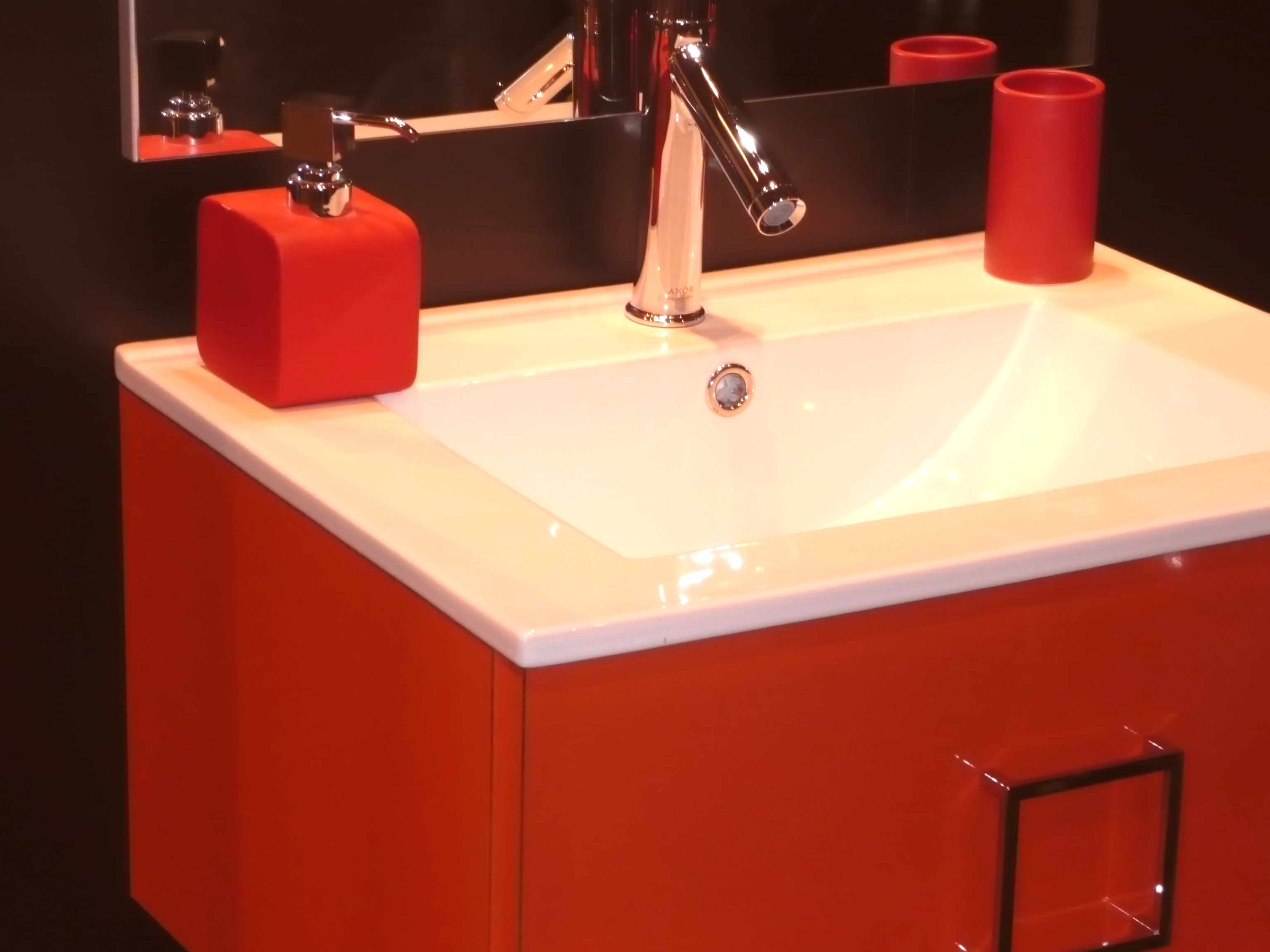 Salle de bain pop (ideobain 2012 suite)