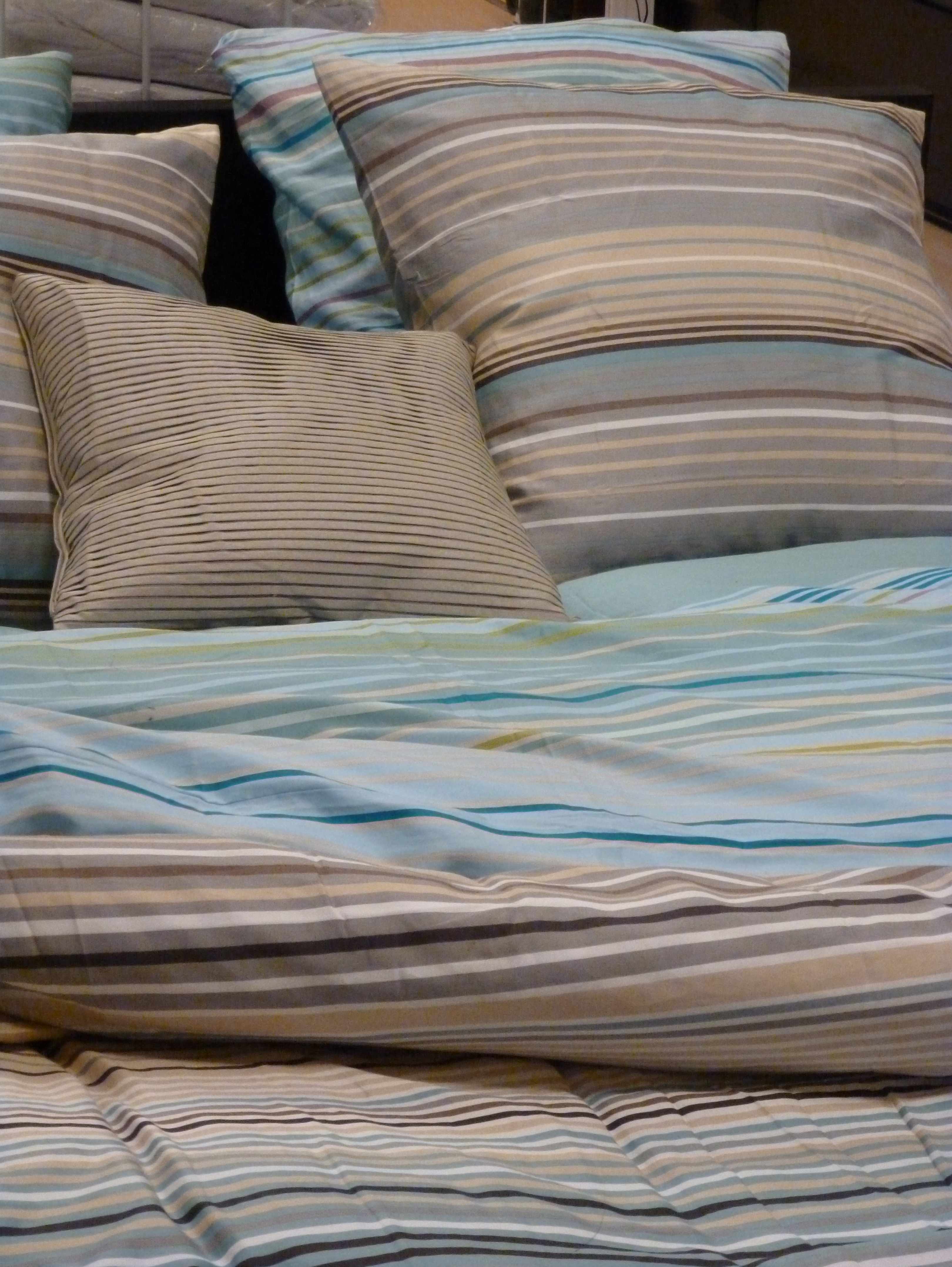 Ikea linge de lit beige-gris-bleu-celadon celadon 02-2013