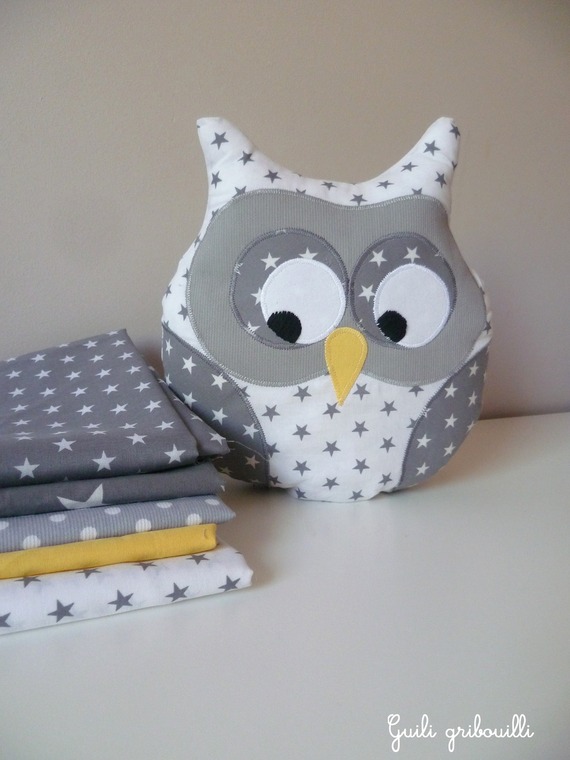 chambre-d-enfant-coussin-hibou-musical-blanc-et-gris-8667737-p1090355-68040-2a4fd_570x0