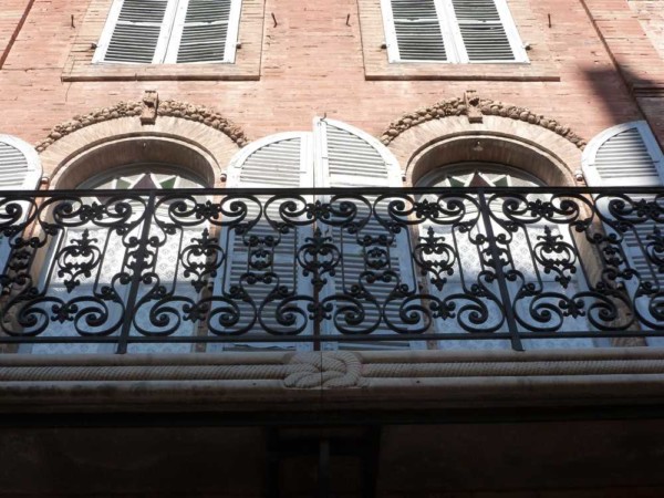 Atouslesetages_conseil-deco_Montauban_balcon_Faubourg_Moustier