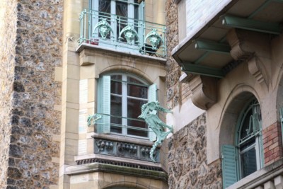 hector-guimard-castel-beranger_hippocampe_Craftsdigger