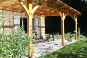 nouvelle-pergola-et-terrasse-carrelee- A-tous-les-etages-2016