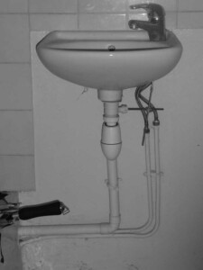 12 Vaucluse lave-mains avant renovation